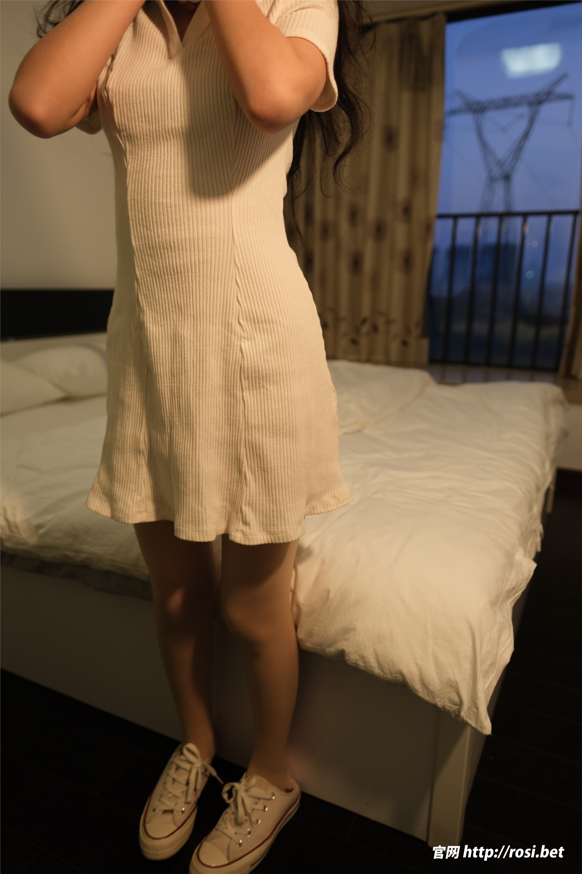 ROSI写真 2025.12.14 NO.5123